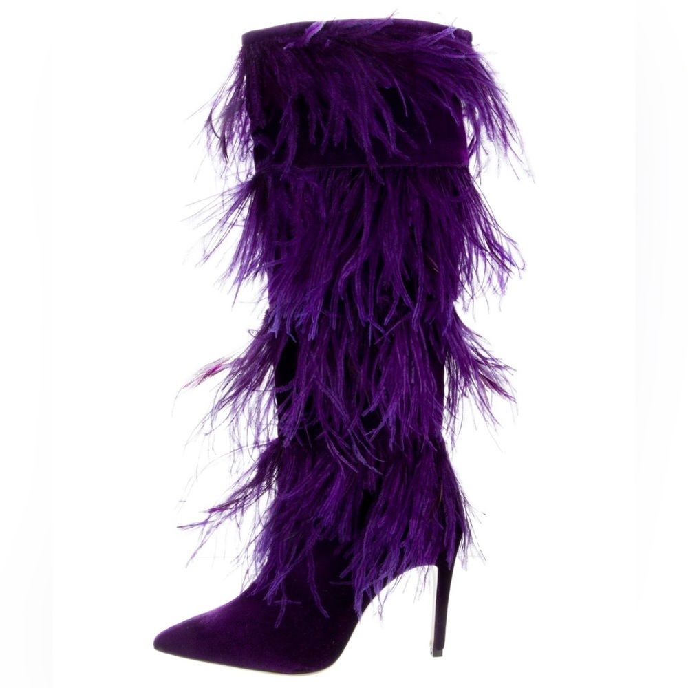 Lena Erziak Velvet Knee-High Lace-Up Boots
	•	Purple
	•	Pointed-Toes with Feat